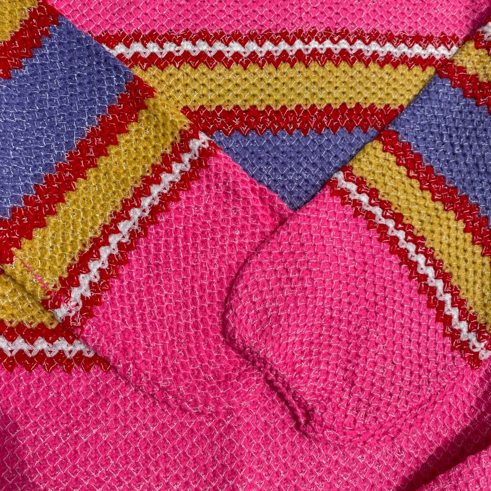 Round Neck Color Block Oversized Sweater - Picture 8 of 11